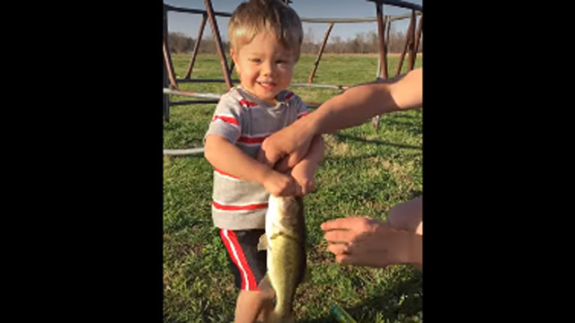 Adorable Lad Has Best Reaction To Catching Fish!  [VIDEO]
